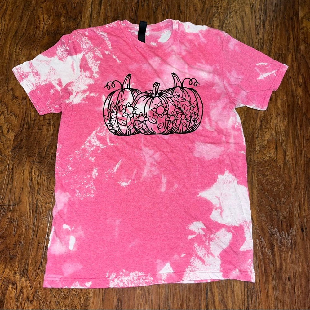 Gildan Pink and White Tie-Dye Short Sleeve Pumpkin Tee